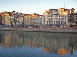 Hotel Berchielli (center) on the River Arno in Firenze, Italy.